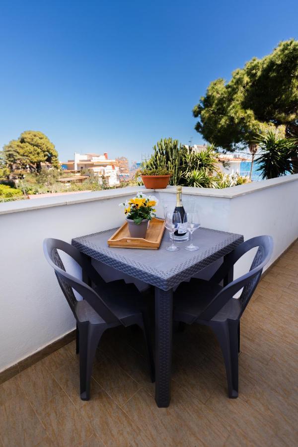 Villa Miramar Exclusive Home Palermo Airport Carini Bagian luar foto